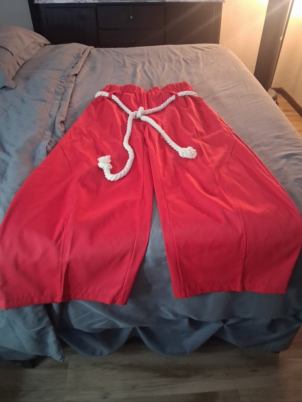 SHEIN Red Wide-Leg Rope Drawstring Bottoms. Absolutely Beautiful. XL-12/